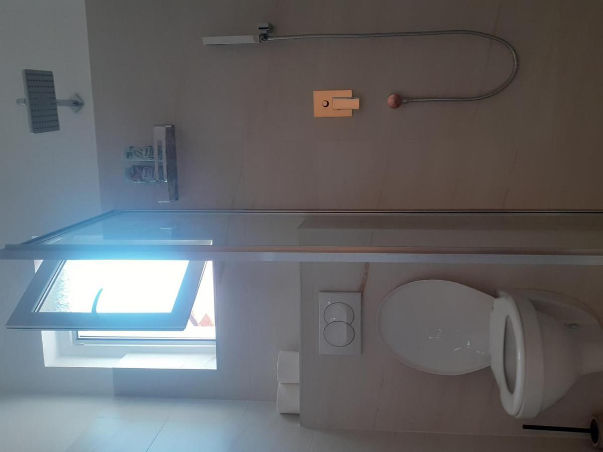 נובי סאד B&B Lakis&Takis מראה חיצוני תמונה